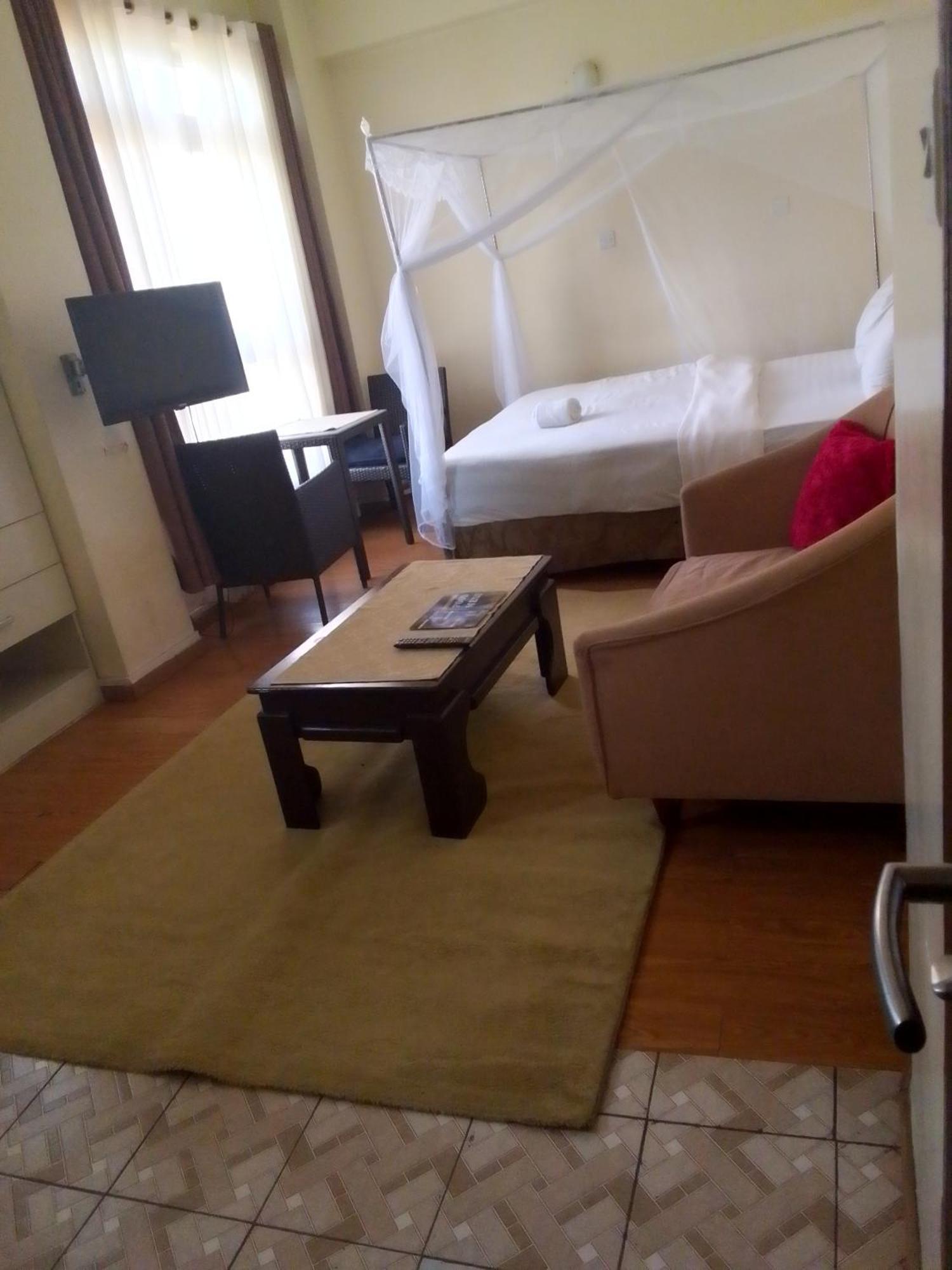 ניירובי Eddy Suites, Emeli Hotel מראה חיצוני תמונה