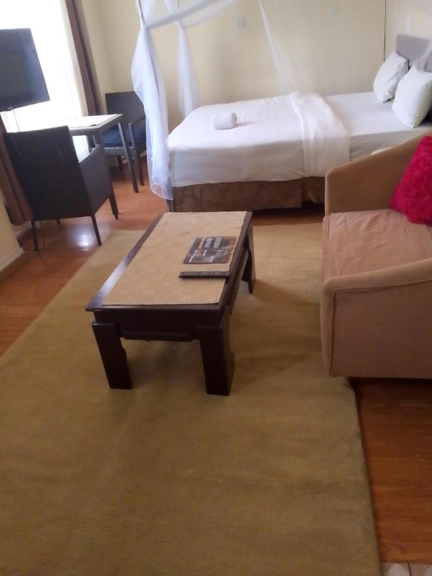ניירובי Eddy Suites, Emeli Hotel מראה חיצוני תמונה