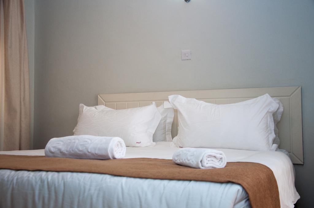 ניירובי Eddy Suites, Emeli Hotel חדר תמונה