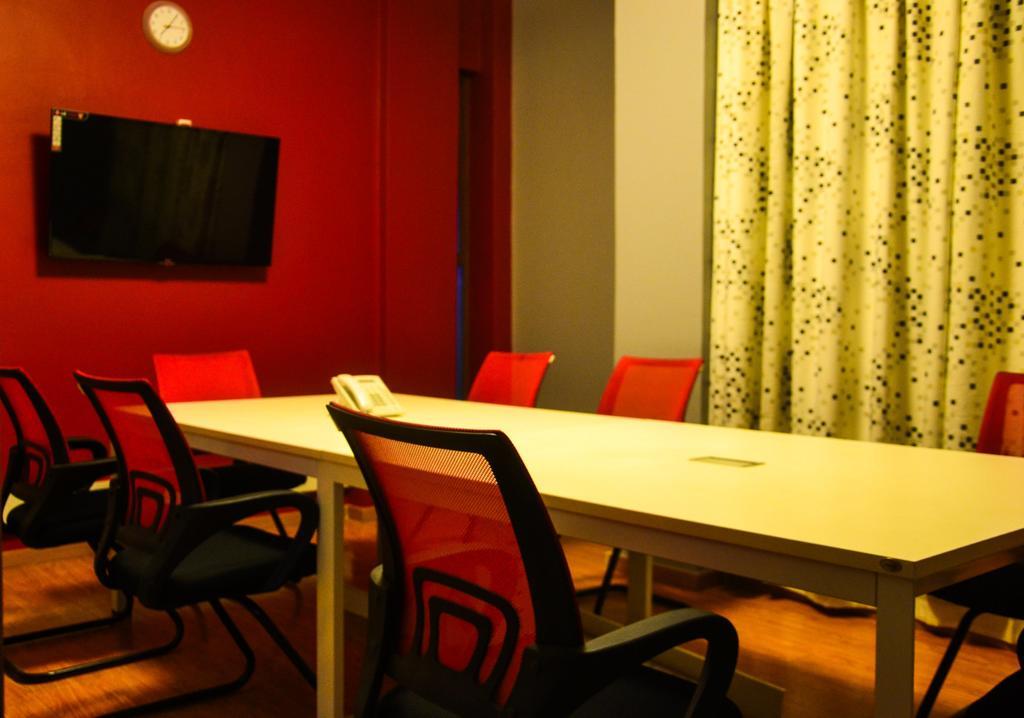 ניירובי Eddy Suites, Emeli Hotel מראה חיצוני תמונה